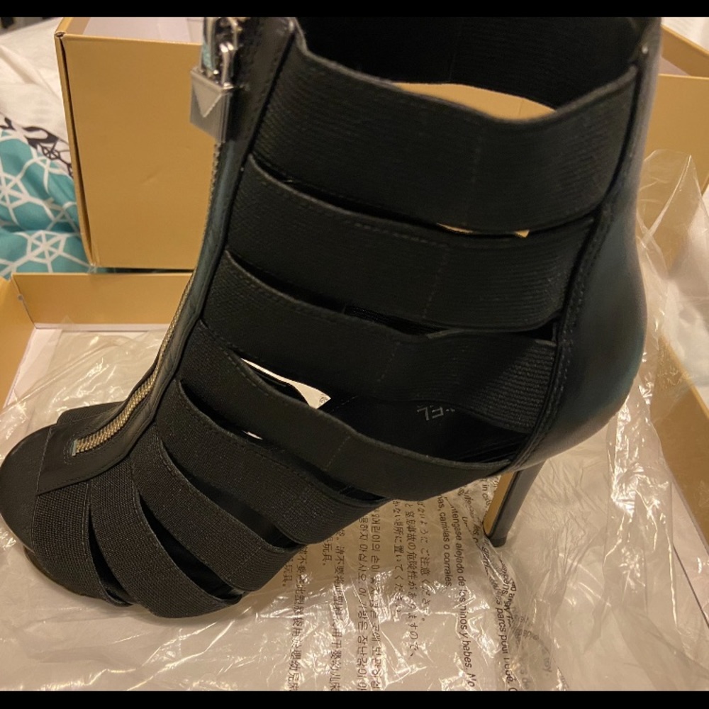 New Michael Kors Margaret Open Toe
